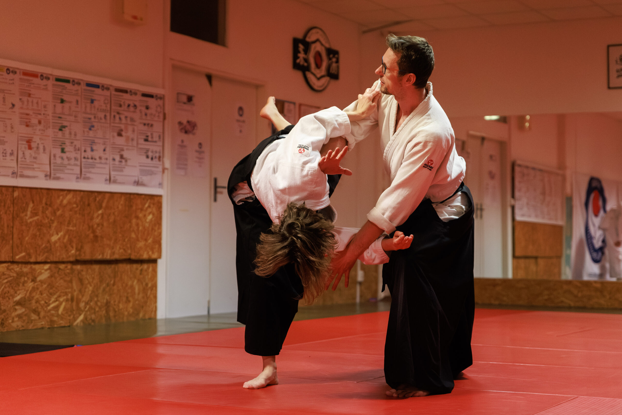Cvičení v dojo-aikido